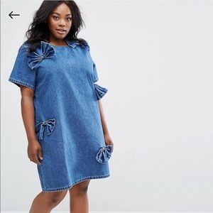NWT 🎀 Denim bow shift dress